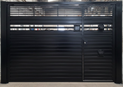 FX40 – Portão Basculante Automático