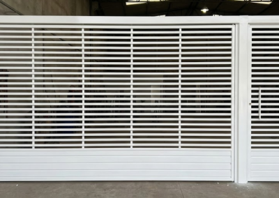 FX47 – Portão Basculante Automático