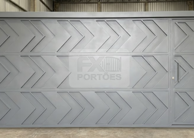 FX159 – Portão Basculante Automático